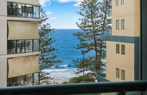 Mooloolaba Apartment | 8th Floor Ocean View Landmark Resort Mooloolaba
