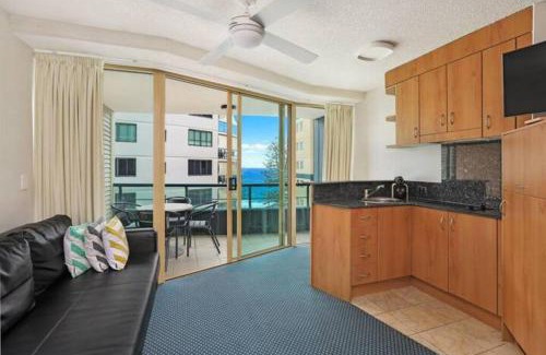 Mooloolaba Apartment | 8th Floor Ocean View Landmark Resort Mooloolaba