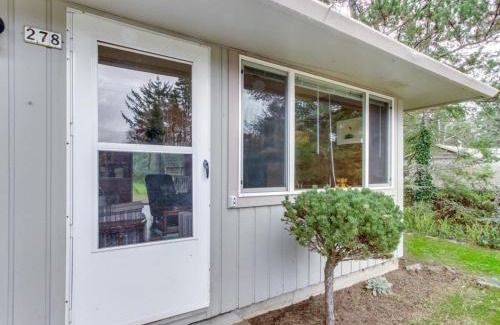 Manzanita House | 8th Hole Getaway Condo MCA #1209