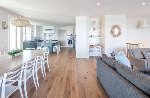 Ogunquit - Wells House | 9 Bedroom Ocean Front House, Private Moody Beach