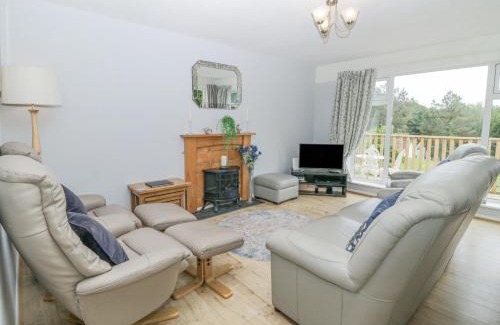 St. Ann's Chapel House | 9 Manorcombe Bungalows