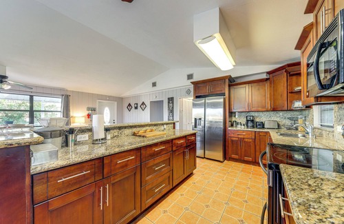 Eden Pines House | 9 Mi to Bahia Honda State Park: Big Pine Key Oasis