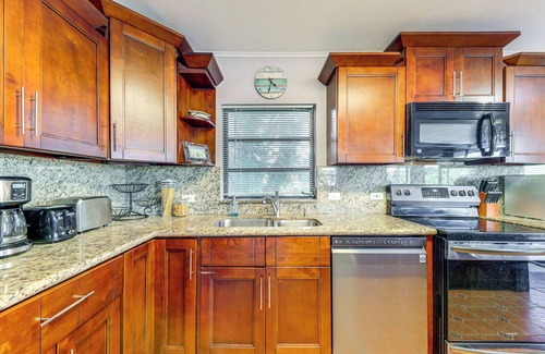 Eden Pines House | 9 Mi to Bahia Honda State Park: Big Pine Key Oasis