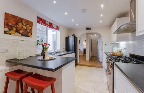 Sheringham House | 9 Morris Street