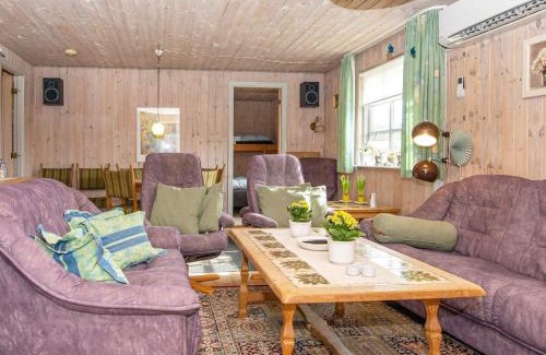 Grena Strand House | 9 person holiday home in Grenaa-By Traum