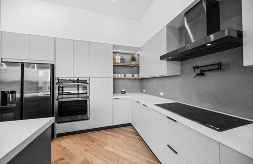 Lake Ida Shores House | 906 Managed By Brampton Park