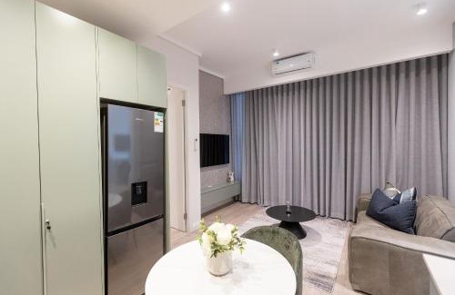 Menlyn Apartment | 932 menlyn maine