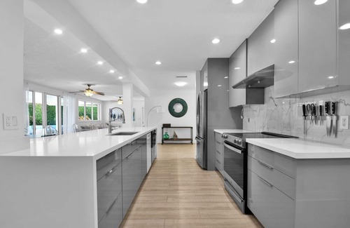 Delray Beach House | 943 Managed by Brampton Park