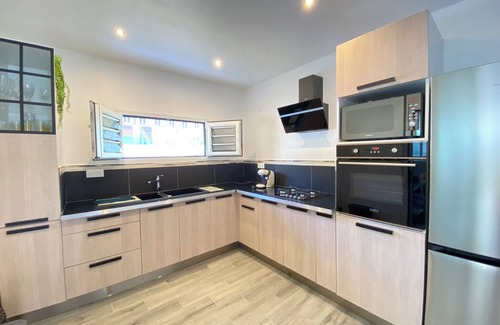 Le Carbet Villa | 972M : Beautiful air-conditioned villa with garden