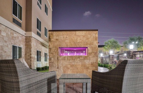 Chinatown Condo | 9901 United Dr