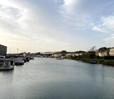 Hayle Apartment | 9A Viaduct Cottage - the cosiest bolthole in the SW!