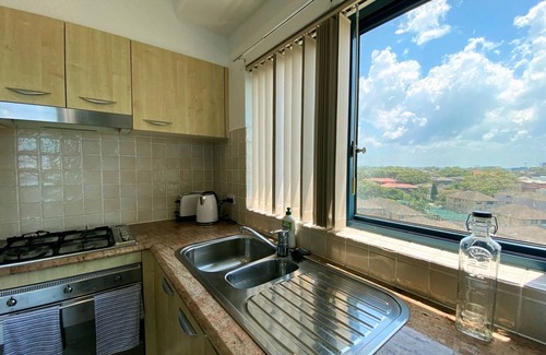 Cronulla Apartment | 9TH FLOOR, FULLY FURNISHED, OCEAN VIEW APARTMENT