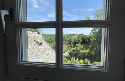 Le Cayrol House | A 10 MIN DE Laguiole Maison DE Vacances 10 Pers. Piscine, Petanque, Barbecue