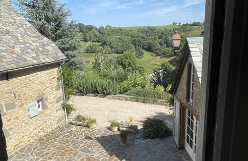 Le Cayrol House | A 10 MIN DE Laguiole Maison DE Vacances 10 Pers. Piscine, Petanque, Barbecue
