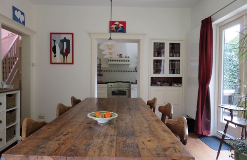 Vogelwijk House | A 13-minute walk from the beach, semi-detached cottage in a quiet neighborhood.