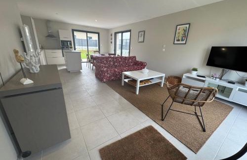 Saint-Julien-d'Asse House | A 2 pas de la plage