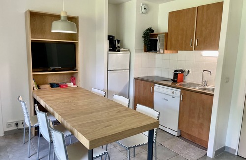 Saint-Jean-de-Luz Apartment | A 200 m de la Plage , Appartement T3 Dans Résidence Tourisme 4
