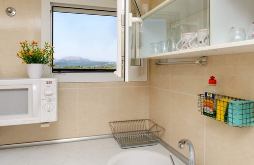 Els Griells Apartment | A 3 minutes from the beach. Near the center. Ideal for families and friends.