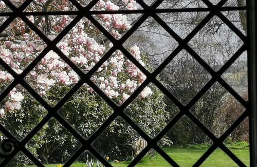 Mayfield Cottage | A beautiful 15th century country cottage near Mayfield with stunning views