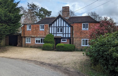 Mayfield Cottage | A beautiful 15th century country cottage near Mayfield with stunning views