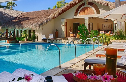 Los Brazos Villa | A beautiful 6 bedroom Villa in the Caribbean with your own private swimming pool