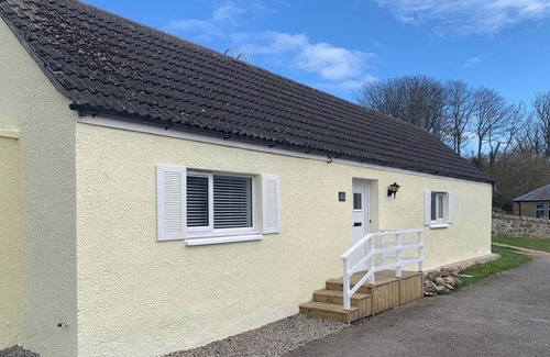 Portmahomack Cottage | A beautiful coastal cottage in characterful Portmahomack.
