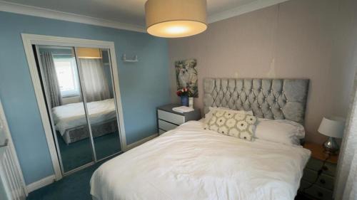 Glasgow House | A beautiful Cottage
