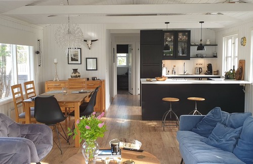 Selfoss Cottage | A Beautiful Golden Circle cottage, paradise in the south Iceland, hot tub, wi-fi