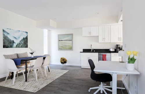 Pasadena Apartment | A Boutique Studio Near CalTech & Rose Bowl
