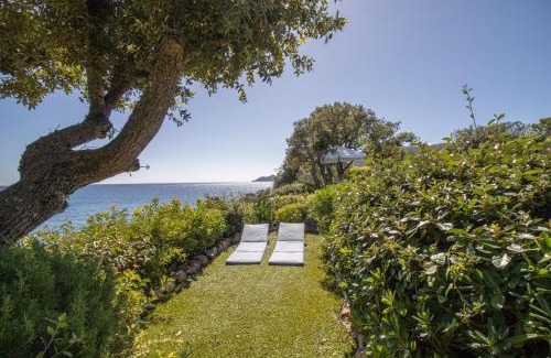 Santa Giulia Villa | A Cala d Oro et plage privée pour 8
