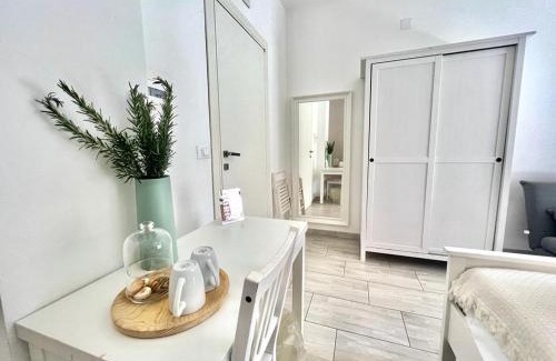 Pozzuoli Bed & Breakfast | A Casa dei Bruno B&B