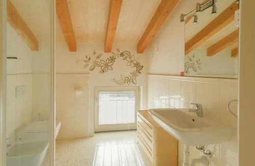 Albate Bed & Breakfast | A Casa Di Maria