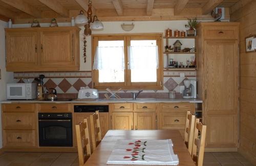 Grand'Combe-Chateleu Ski Chalet | A chalet just for you in the Jura mountains!