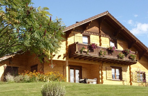 Grand'Combe-Chateleu Ski Chalet | A chalet just for you in the Jura mountains!