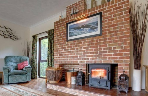 Holme House | A charming and very comfortable four-bedroom house in a superb private position