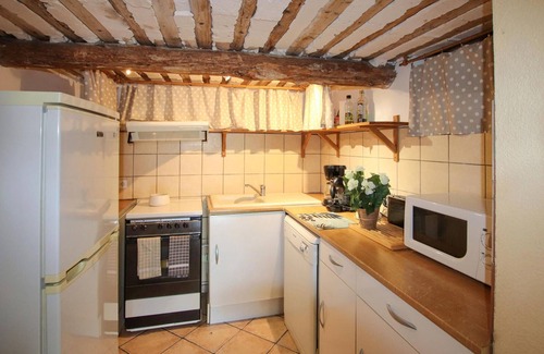 Velleron House | A charming country house with charm and character awaits you with a dream vacation.