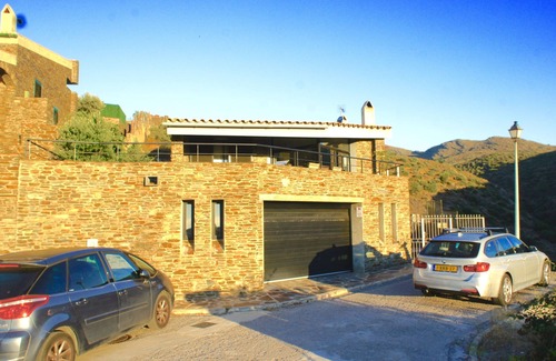 Cadaques House | A charming family home with private pool in Cadaques with sea views.