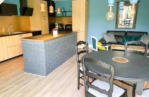 Yffiniac Cottage | A charming old farm, close the sea