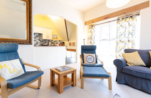 St. Agnes House | A charming period holiday home sleeping four guests, in a seaside village.