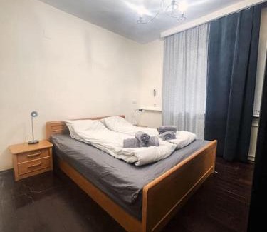 Oborishte Apartment | A Colorful Apart for a Start