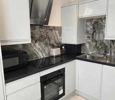 Moffat Apartment | A cosy studio flat