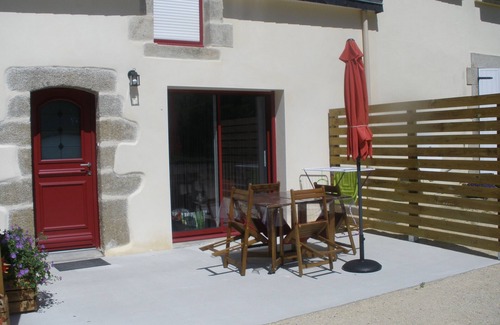 Clohars-Carnoet Cottage | a cottage for 4 people