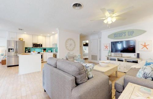 Anna Maria House | A Cozy Cottage