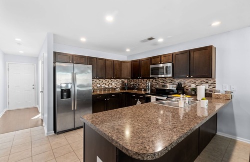 Masterson Station House | A Cozy & Quiet 3/2 near Downtown Lexington 15 minutes from horse parks!