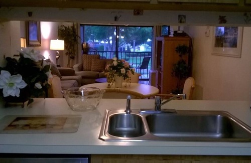 South Semoran House | A Delightful Condo Situated In Ventura Golf & Country Club
