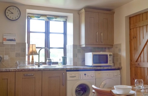 Crich Cottage | A detached farmhouse with views down the Derwent Valley.