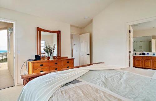 Marine Terrace House | A Dolphin Dreams