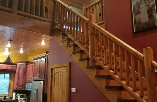 Johnson City Cabin | A few Nov/Dec dates are open-Riverfront-Watauga River-Trophy Section.