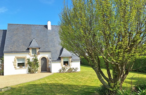 Landunvez House | A few steps from the beach, your neo-Breton in the Pays d'Iroise