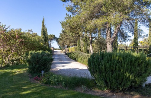 Fratta Todina Villa | A five-star service built to measure in an exclusive and elegant home in Umbria.